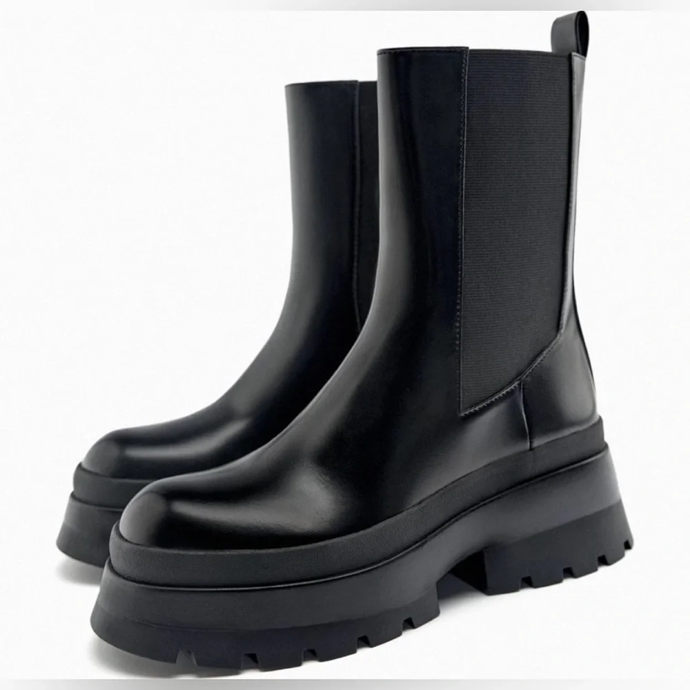 Zara Treaded Chelsea Black Boots Size 41